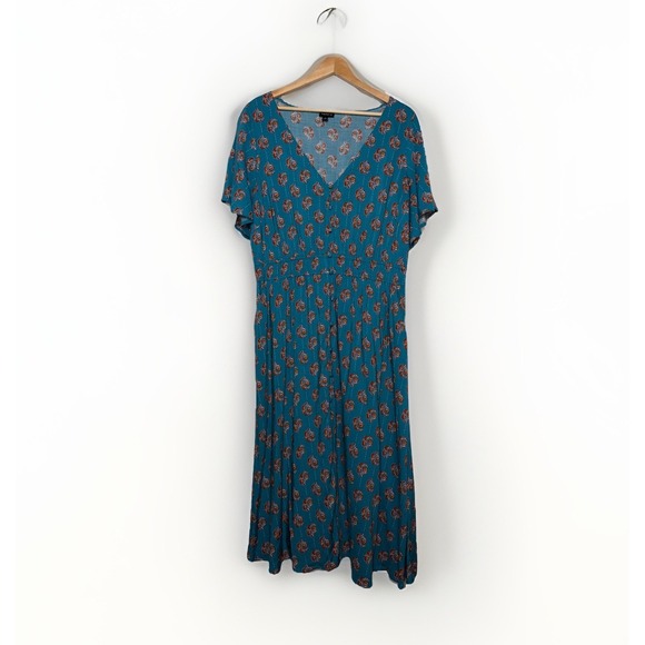 torrid Dresses & Skirts - Torrid Woman's Challis Button-Front Midi Dress Size 1X 14/16 Flutter Sleeves